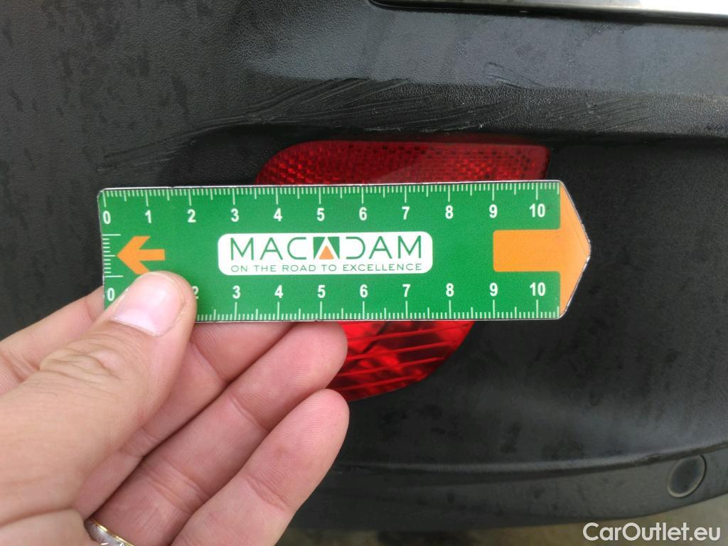  Peugeot  3008  Allure 1.5 HDi 130CV BVA8 E6d #40