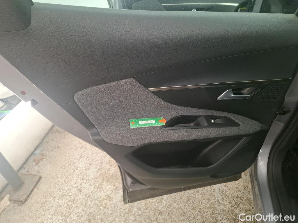  Peugeot  3008  Active Pack 1.5 HDi 130CV BVA8 E6d #47