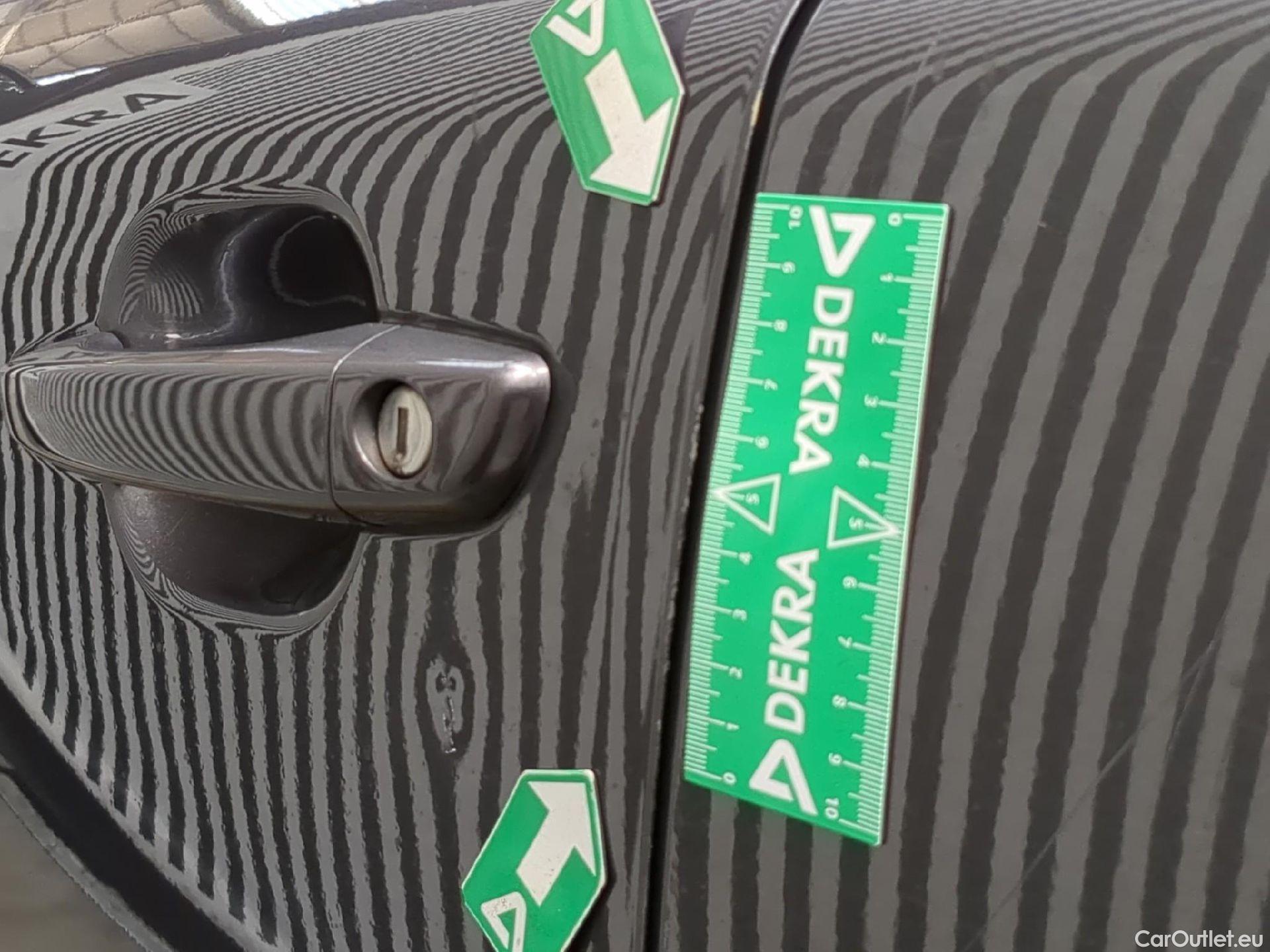  Peugeot  2008  Active Pack 1.2 PureTech 130CV BVA8 E6d #21