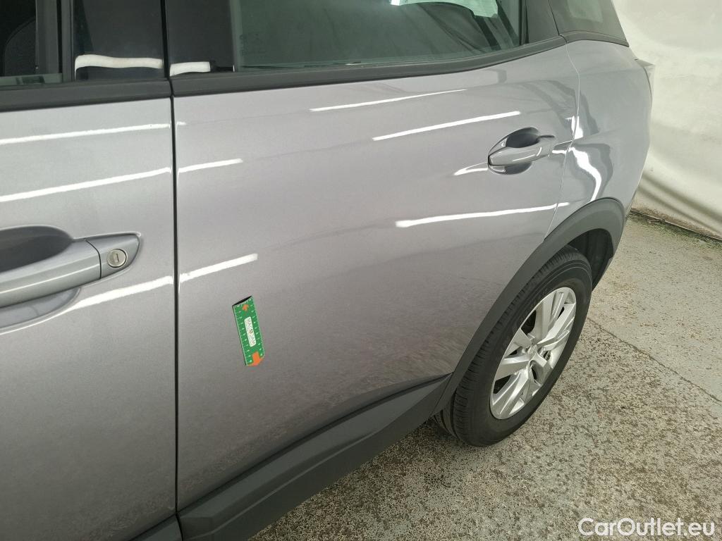  Peugeot  3008  Active Pack 1.5 HDi 130CV BVA8 E6d #20