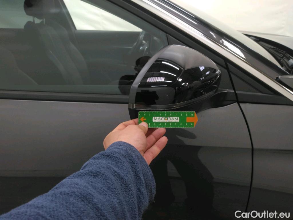  Peugeot  3008  Allure 1.5 HDi 130CV BVA8 E6d #36