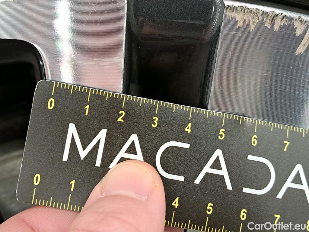  Peugeot  3008  II Allure 1.5 HDi 130CV BVA8 E6d #24