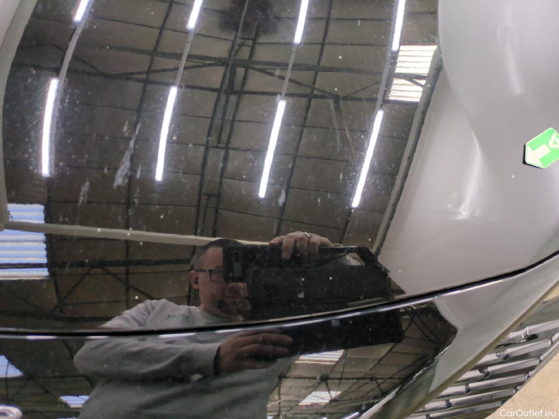  Peugeot  3008  Allure Pack 1.5 HDi 130CV BVA8 E6d #29