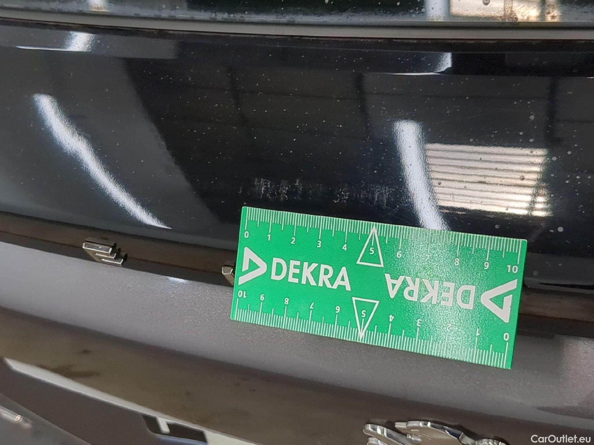  Peugeot  2008  Active Pack 1.2 PureTech 130CV BVA8 E6d #32