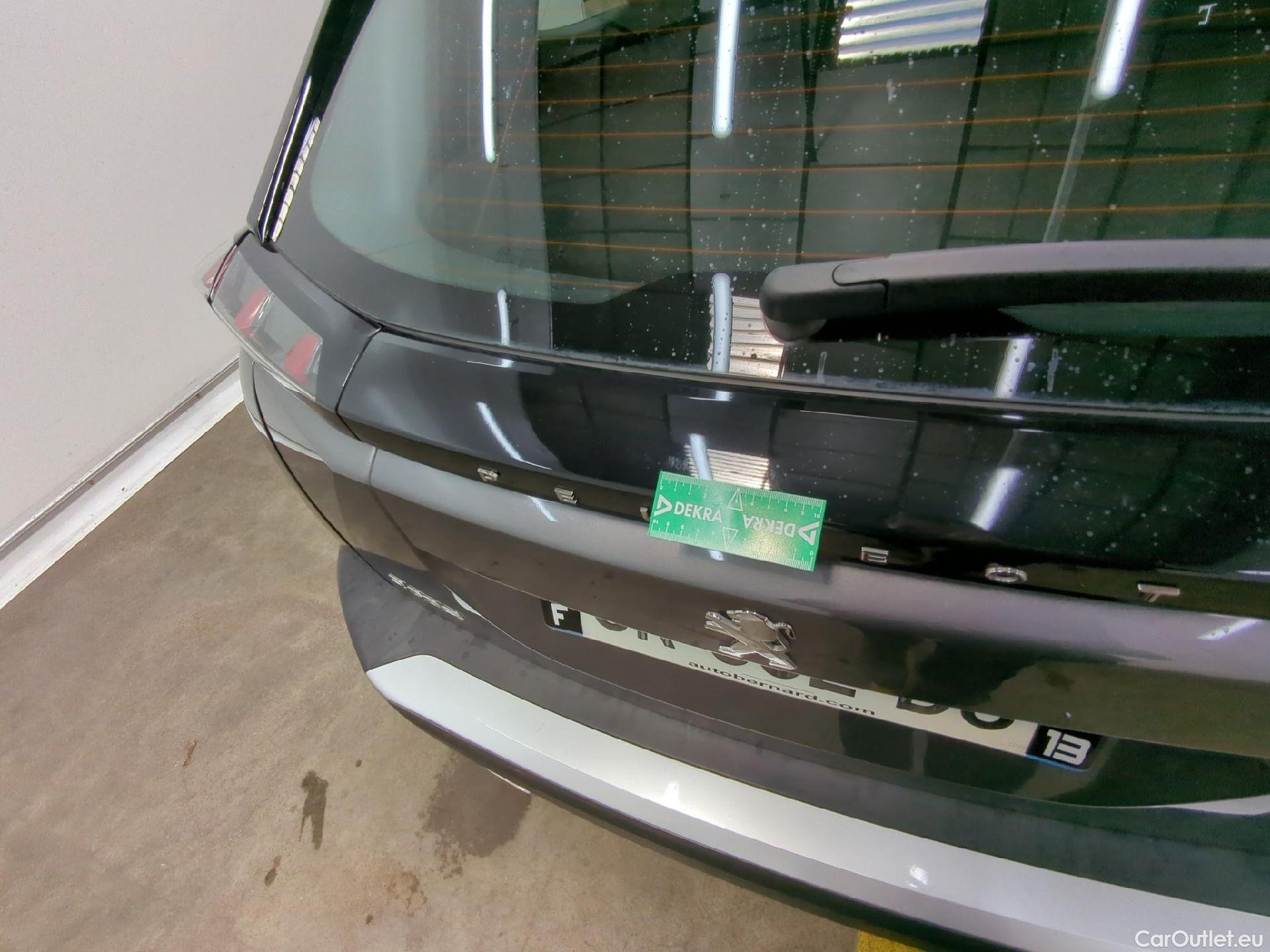  Peugeot  2008  Active Pack 1.2 PureTech 130CV BVA8 E6d #31