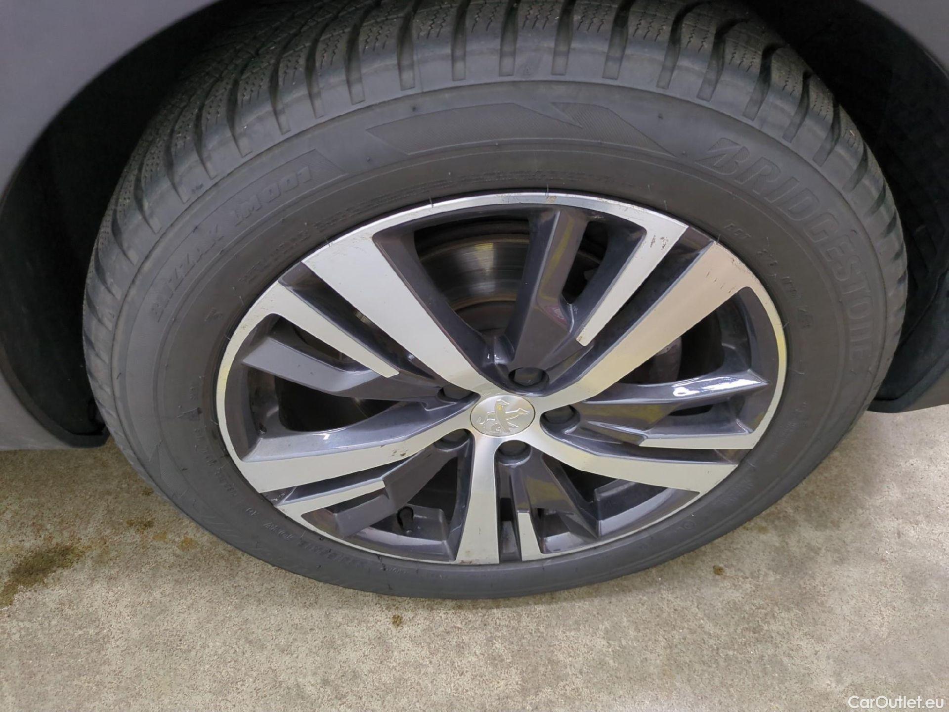  Peugeot  3008  Allure Pack 1.5 HDi 130CV BVA8 E6d #6