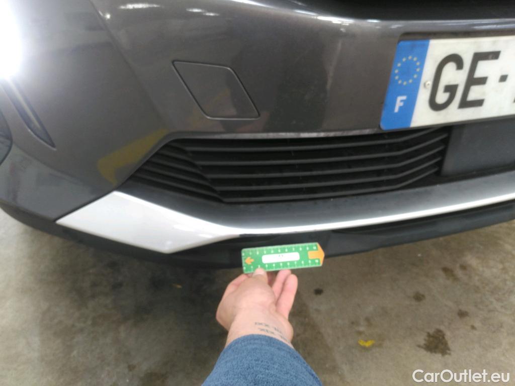  Peugeot  3008  Allure 1.5 HDi 130CV BVA8 E6d #20