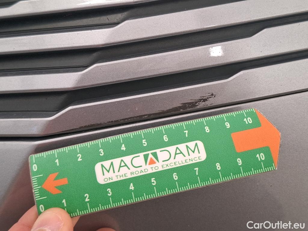  Peugeot  3008  Active Pack 1.5 HDi 130CV BVA8 E6d #76