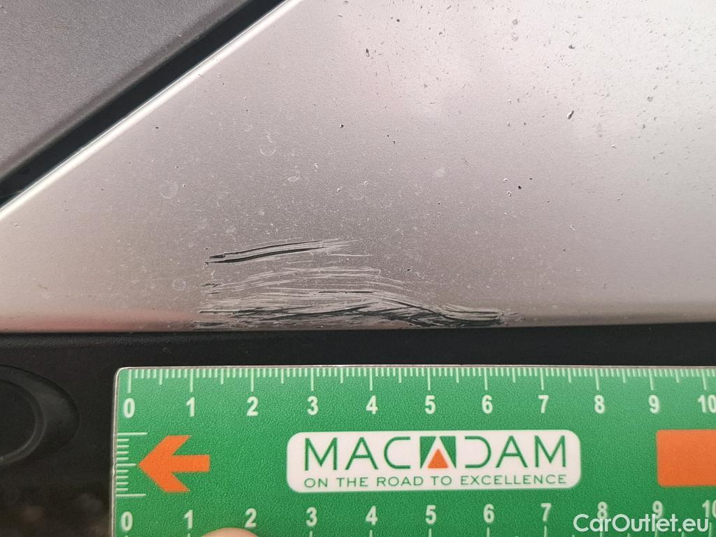  Peugeot  3008  Active Pack 1.5 HDi 130CV BVA8 E6d #32