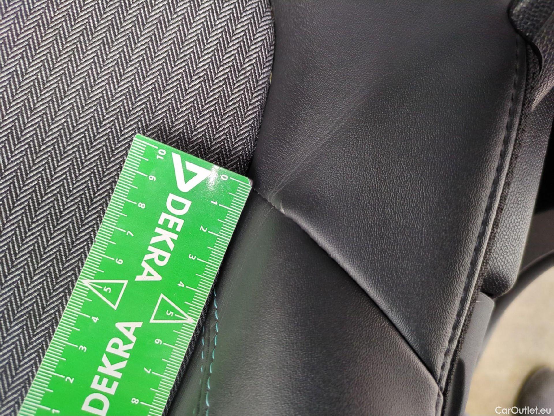  Peugeot  3008  Allure Pack 1.5 HDi 130CV BVA8 E6d #5