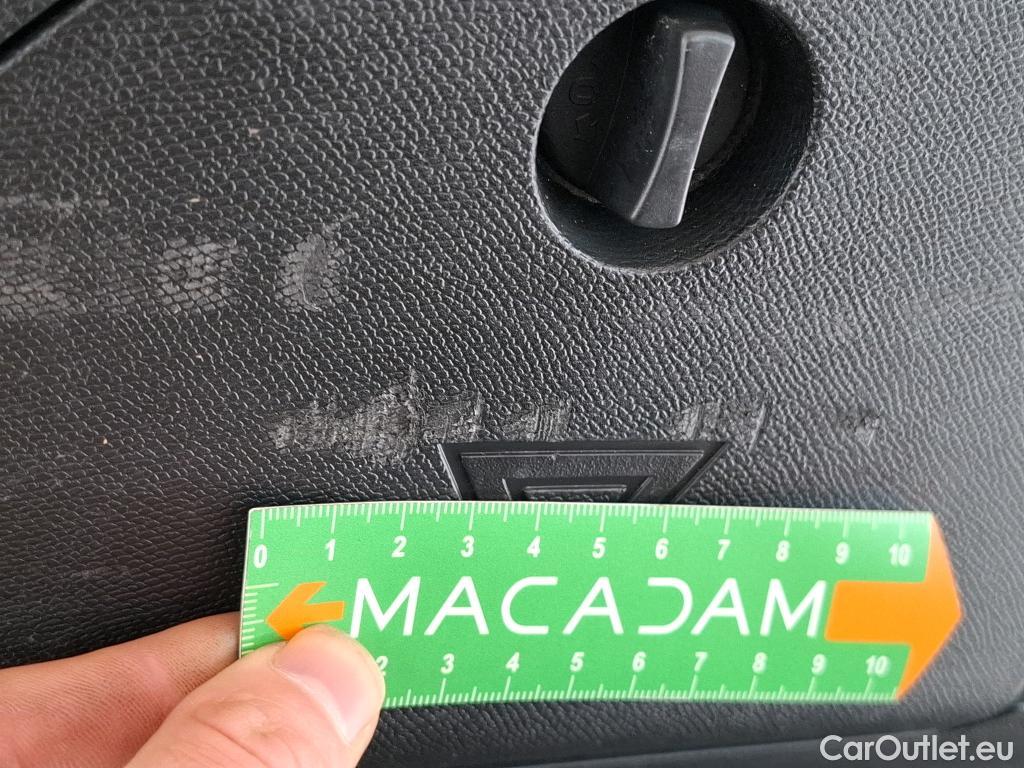  Peugeot  5008  Active Pack 1.5 HDi 130CV BVM6 7 Sieges E6d #15