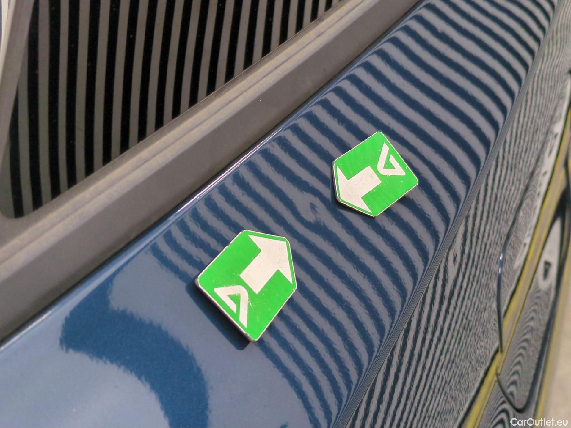  Peugeot  5008  Allure 1.5 HDi 130CV BVM6 7 Sieges E6d #15