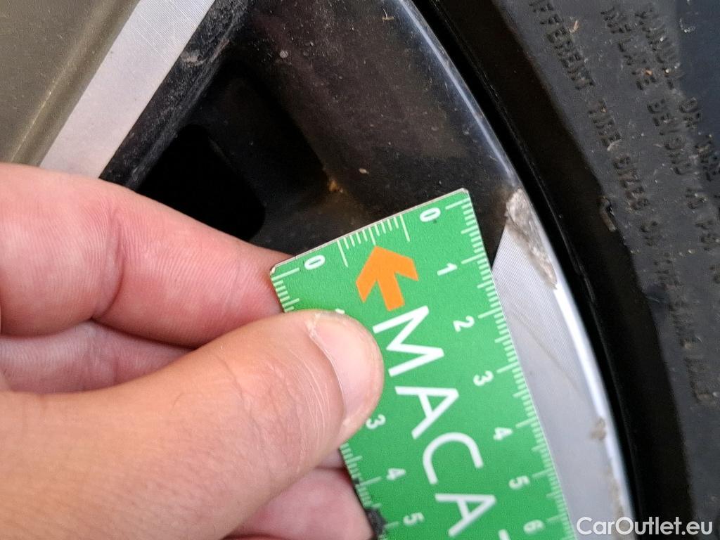  Peugeot  308 PEUGEOT  SW / 2021 / 5P / Break BlueHDi 130 EAT8 ALLURE PACK #19