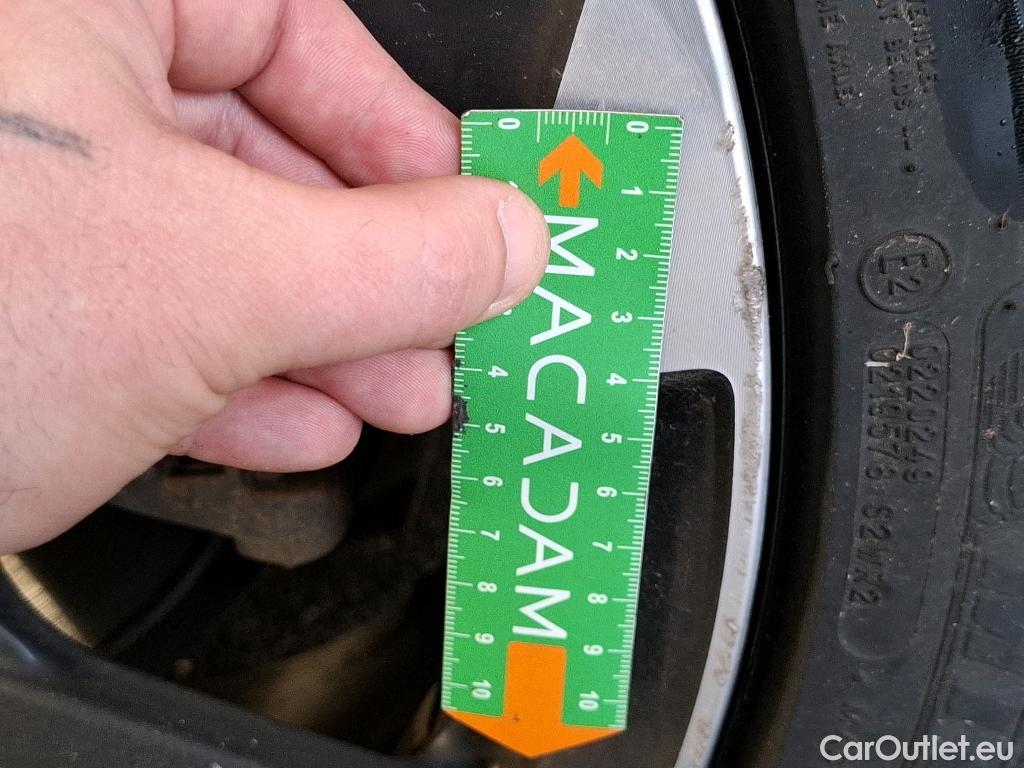  Peugeot  308 PEUGEOT  SW / 2021 / 5P / Break BlueHDi 130 EAT8 ALLURE PACK #20