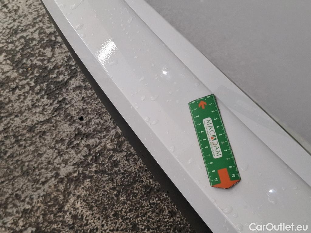  Peugeot  308 PEUGEOT  SW  2021  5P  Break BlueHDi 130 EAT8 ACTIVE PACK #16