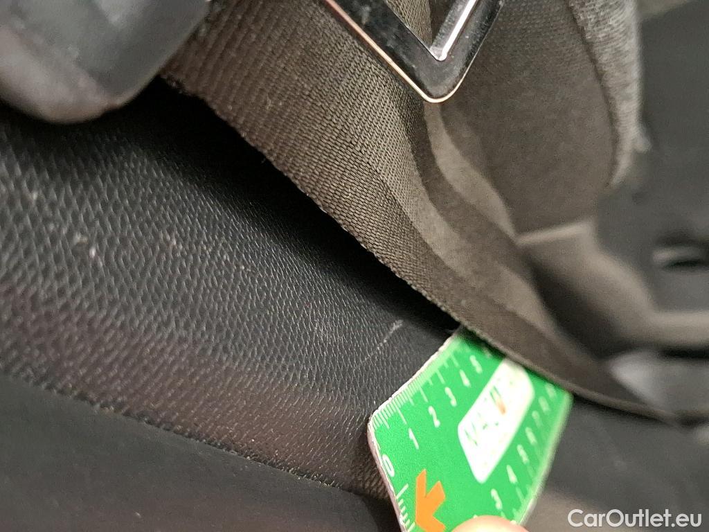  Peugeot  5008  Active Business 1.5 HDi 130CV BVM6 7 Sieges E6d #10