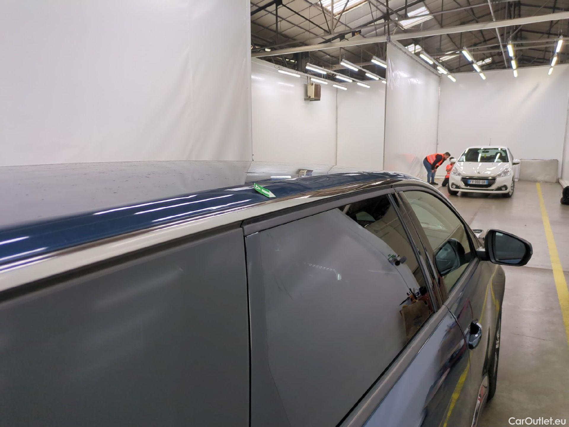  Peugeot  5008  Allure 1.5 HDi 130CV BVM6 7 Sieges E6d #16