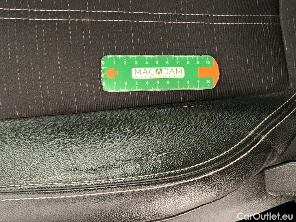  Renault  Austral  Techno 1.2 E-TECH Hybrid 200CV BVA6 6E #6