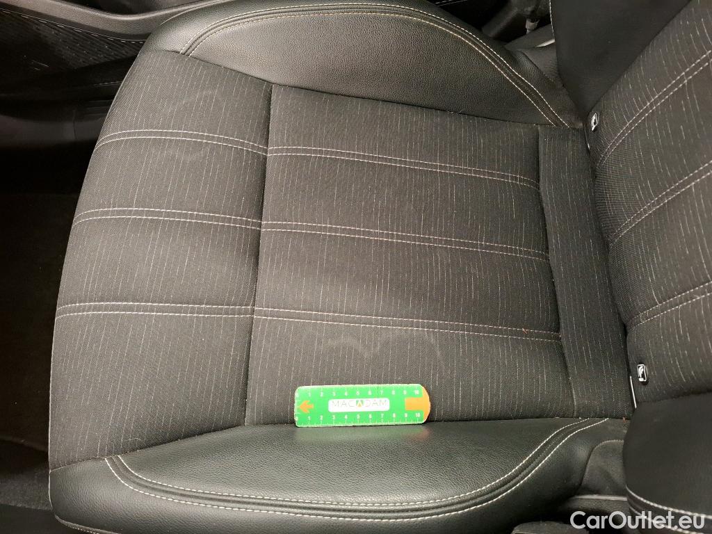  Renault  Austral  Techno 1.2 E-TECH Hybrid 200CV BVA6 6E #10