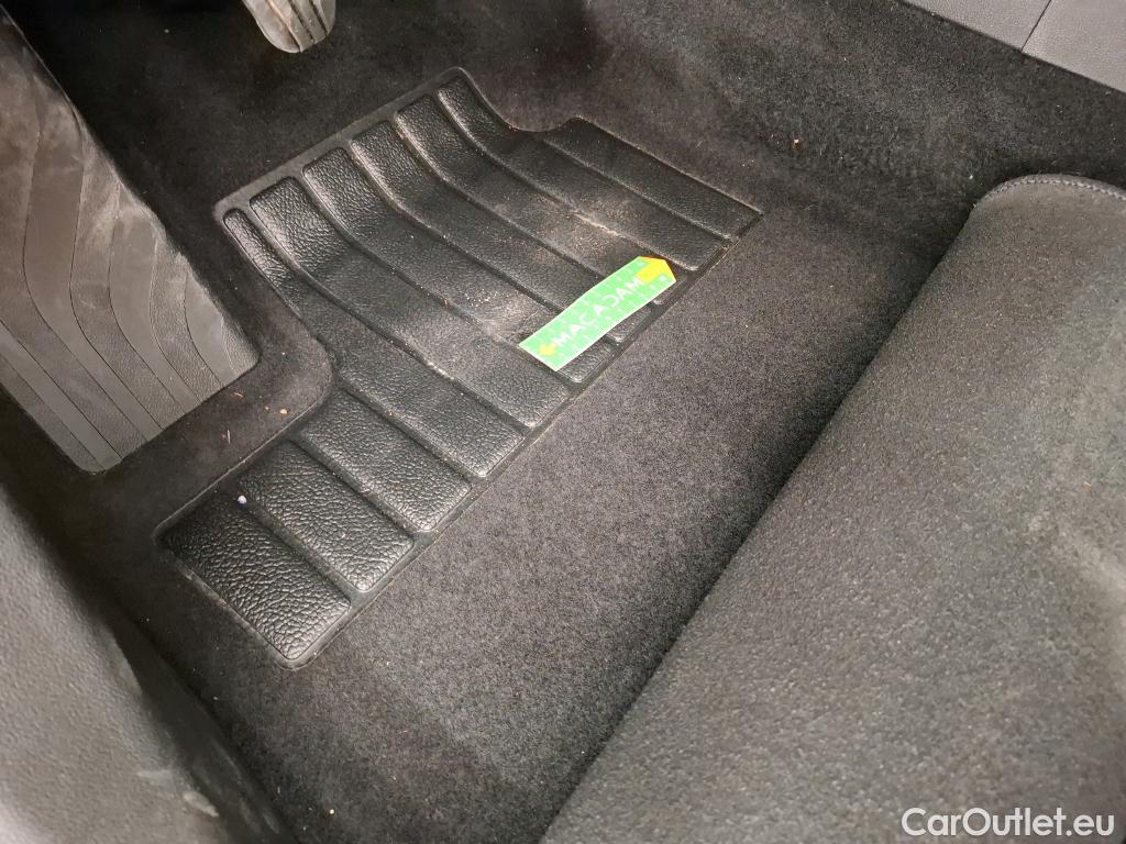  Renault  Megane  IV Berline 5pt. Business 1.5 dCi 115CV BVM6 E6d #3