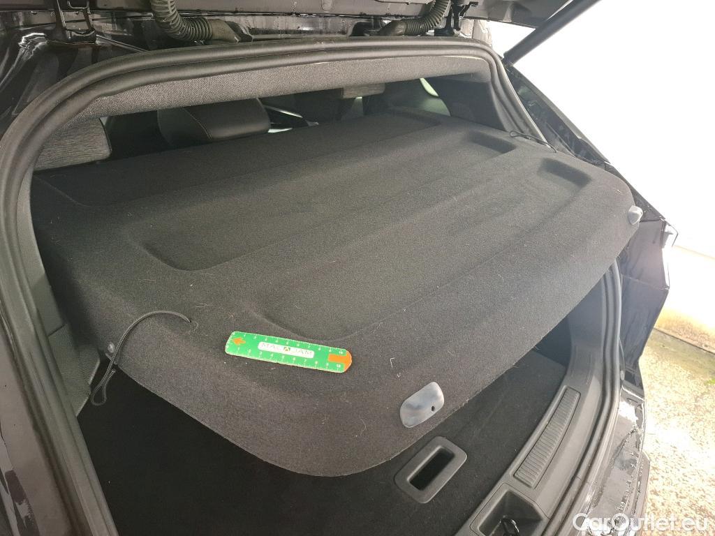  Renault  Austral  Techno 1.2 E-TECH Hybrid 200CV BVA6 6E #4