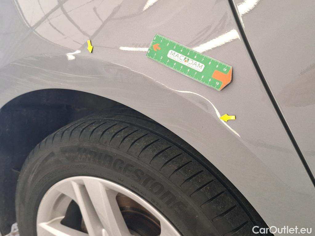  Toyota  Corolla TOYOTA  Touring Sports / 2018 / 5P / Break Hybride 122h Dynamic Business #17