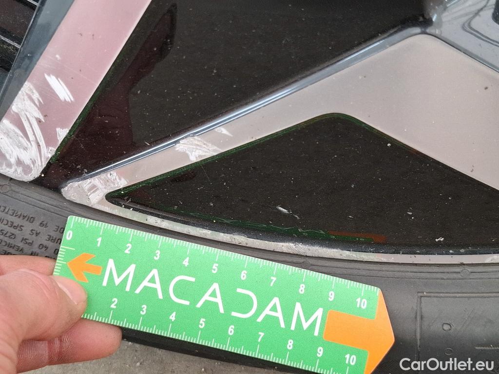  Volkswagen  ID.3  Pro S 77kWh BVA #27