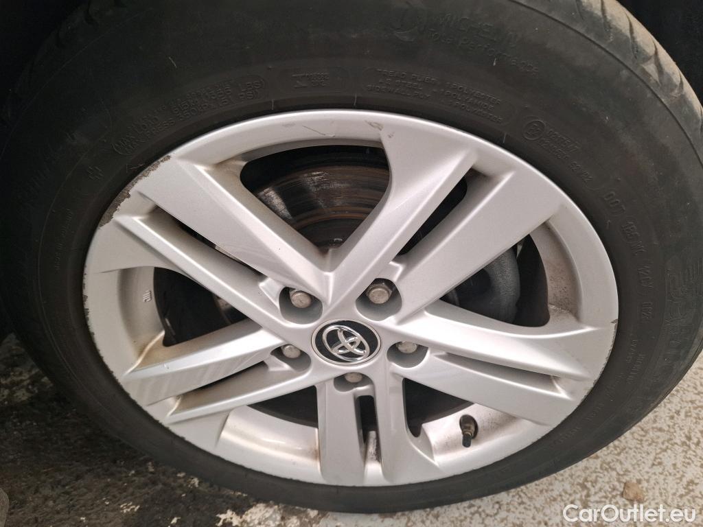  Toyota  Corolla TOYOTA  Touring Sports / 2018 / 5P / Break Hybride 122h Dynamic Business #51