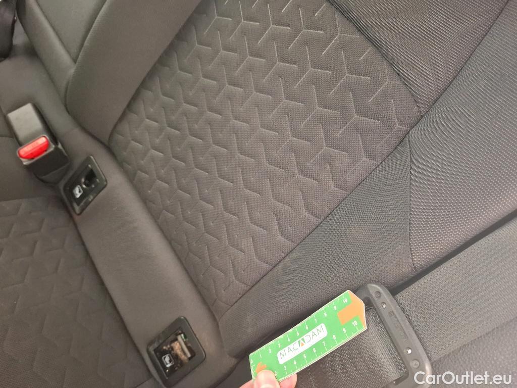  Toyota  Corolla TOYOTA  Touring Sports / 2018 / 5P / Break Hybride 122h Dynamic Business #61