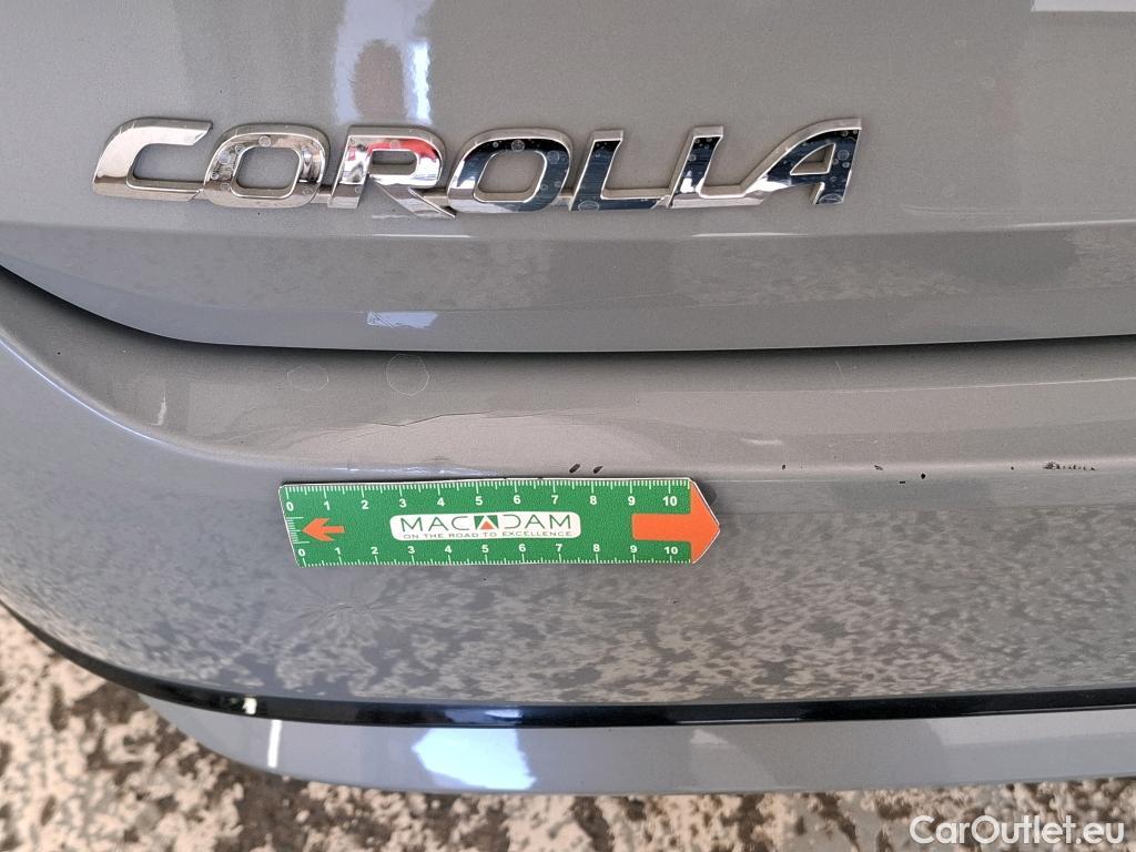  Toyota  Corolla TOYOTA  Touring Sports / 2018 / 5P / Break Hybride 122h Dynamic Business #5