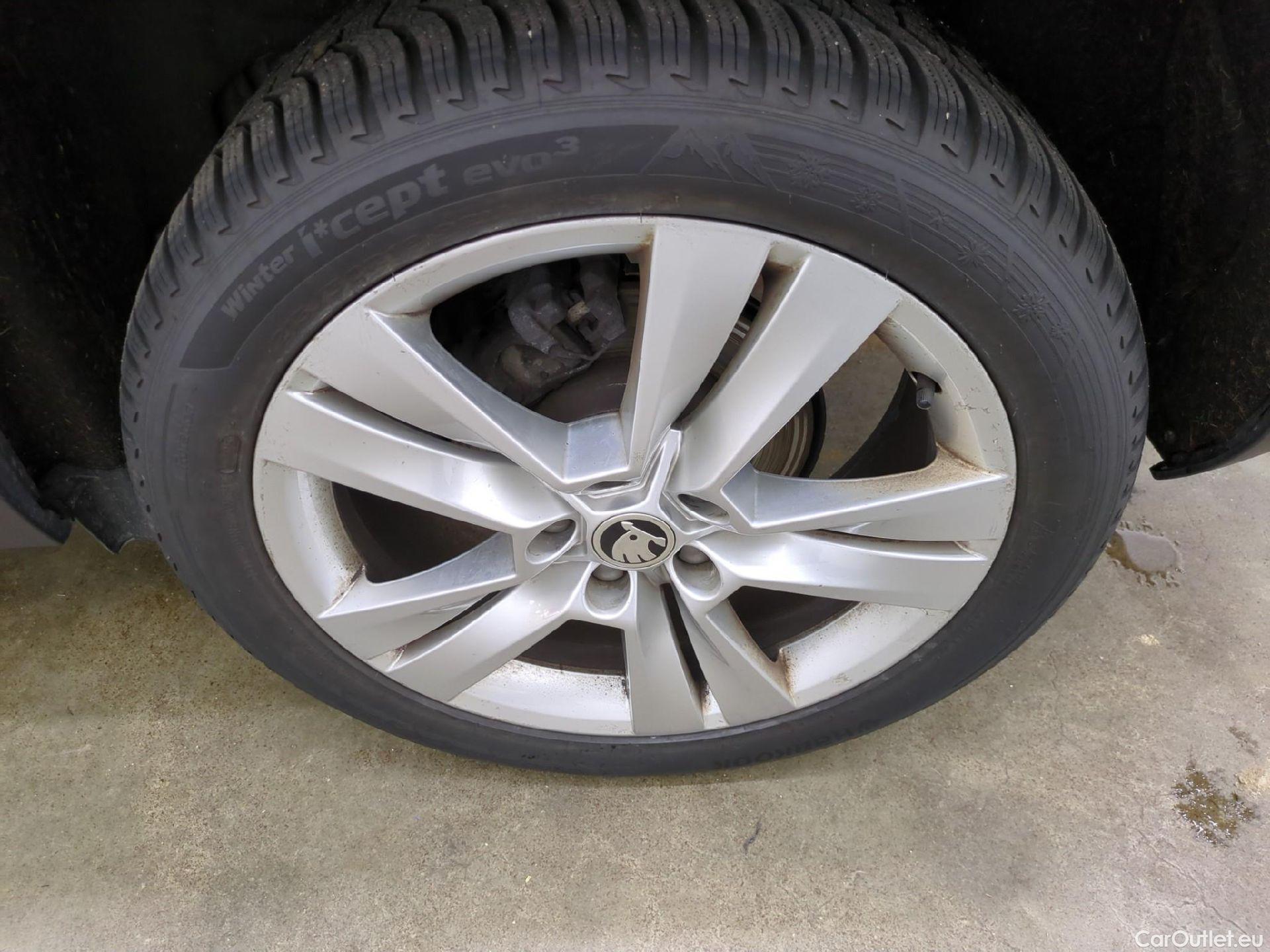  Skoda  Karoq  Style 2.0 TDI 115CV BVA7 E6d #3