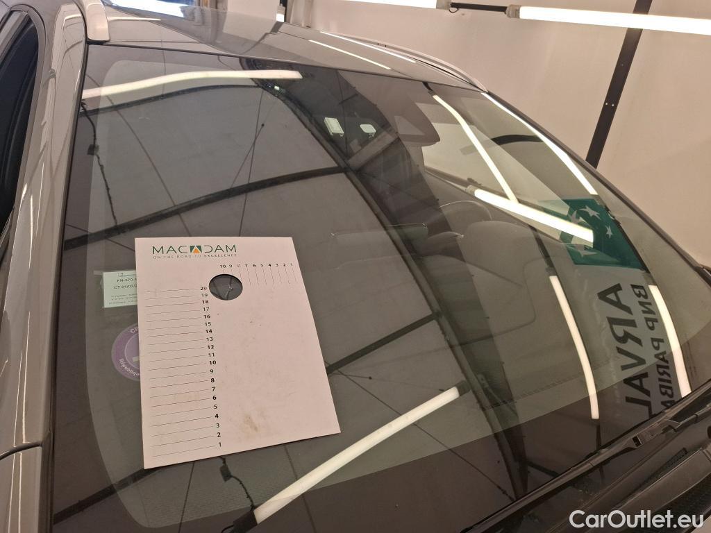  Toyota  Corolla TOYOTA  Touring Sports / 2018 / 5P / Break Hybride 122h Dynamic Business #62