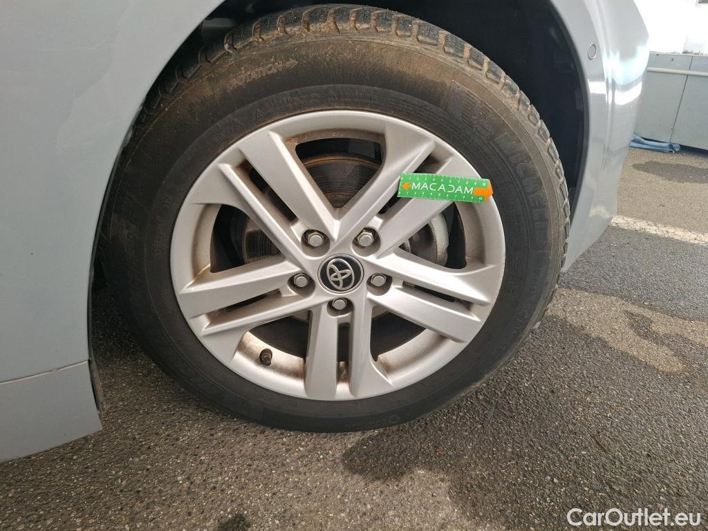  Toyota  Corolla TOYOTA  Touring Sports / 2018 / 5P / Break Hybride 122h Dynamic Business Beyond Zer #17