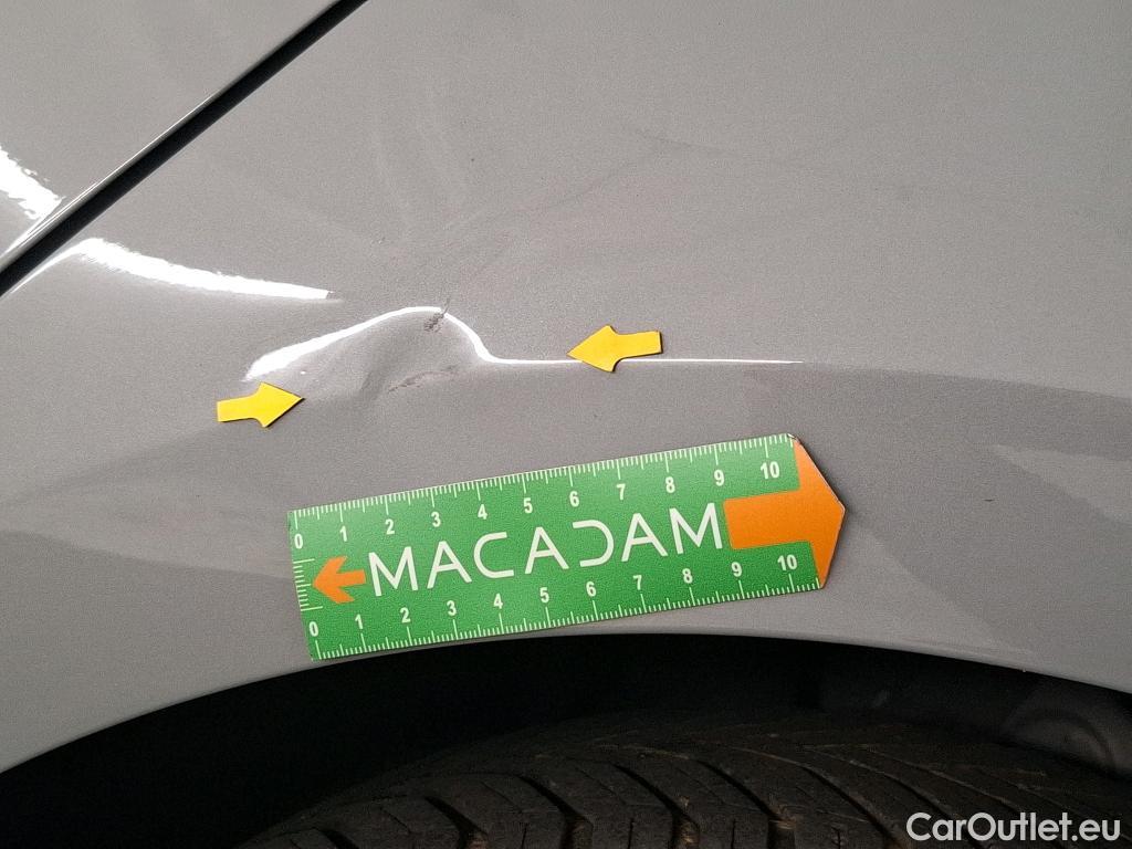  Toyota  Corolla TOYOTA  Touring Sports / 2018 / 5P / Break Hybride 122h Dynamic Business Beyond Zer #2