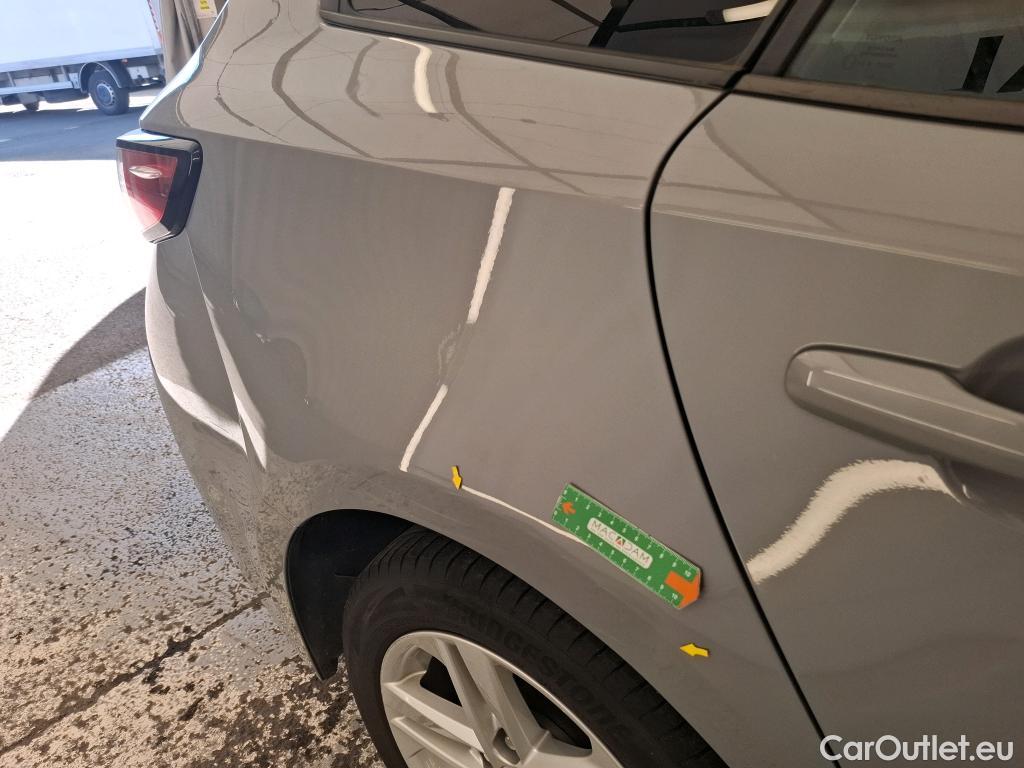  Toyota  Corolla TOYOTA  Touring Sports / 2018 / 5P / Break Hybride 122h Dynamic Business #15