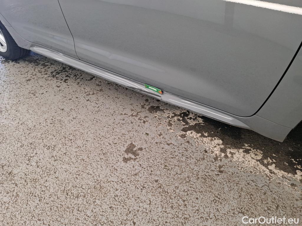  Toyota  Corolla TOYOTA  Touring Sports / 2018 / 5P / Break Hybride 122h Dynamic Business #10