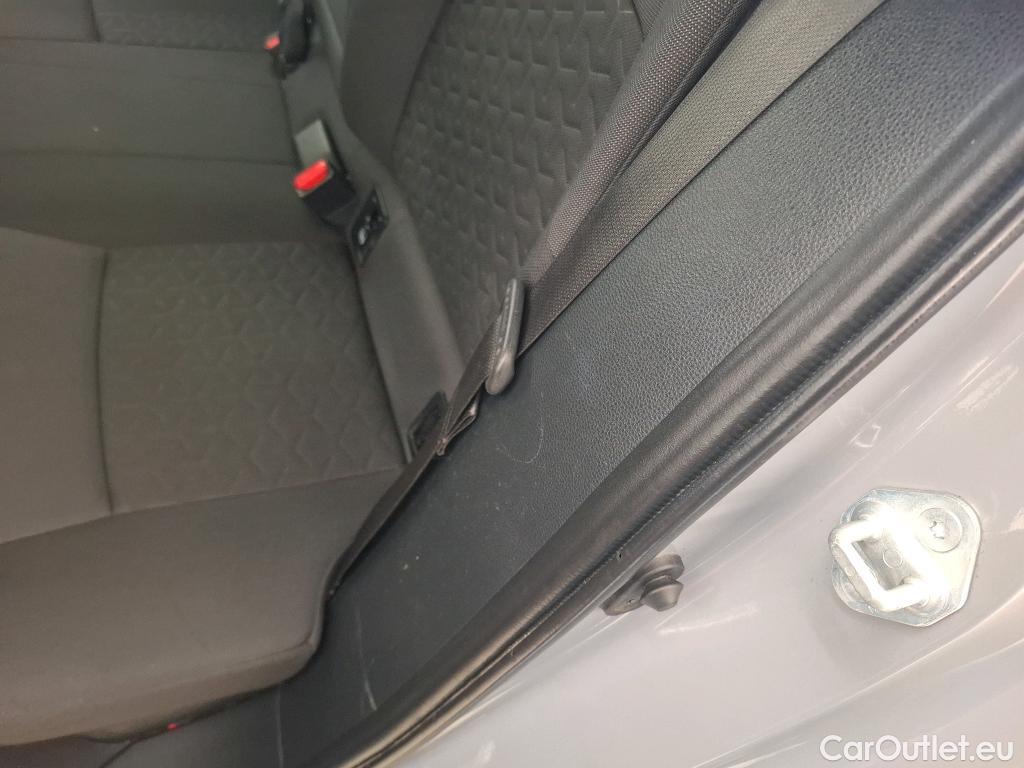  Toyota  Corolla TOYOTA  Touring Sports / 2018 / 5P / Break Hybride 122h Dynamic Business #55