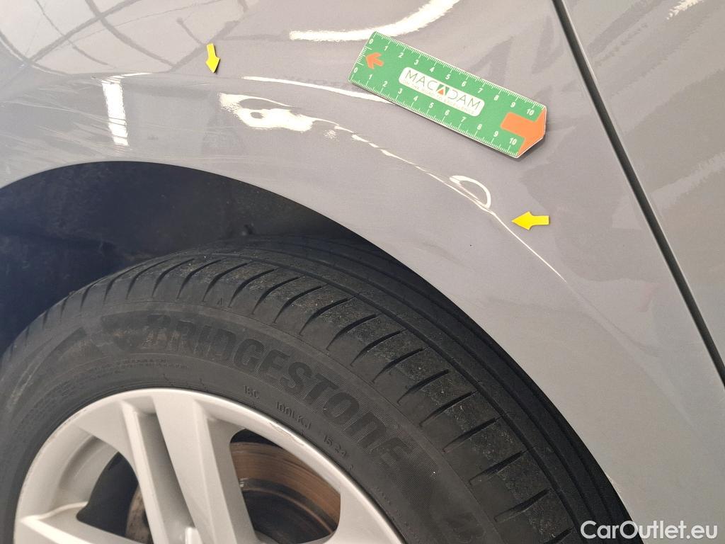  Toyota  Corolla TOYOTA  Touring Sports / 2018 / 5P / Break Hybride 122h Dynamic Business #16