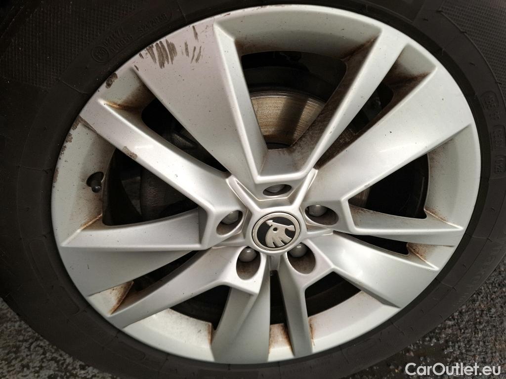  Skoda  Karoq SKODA  / 2017 / 5P / SUV 1.5 TSI 150ch ACT DSG7 Business #9