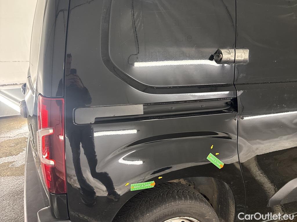  Citroen  Berlingo  Fourgon Club M 1000 1.5 BlueHDi 130CV BVA8 E6dT #31