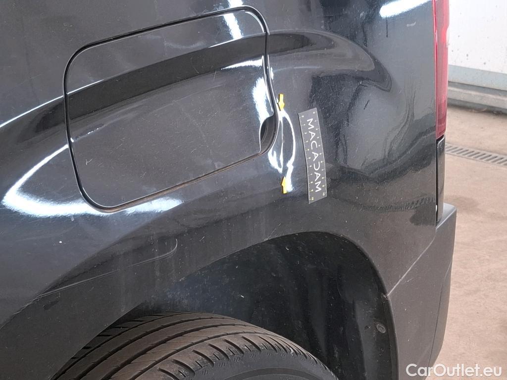  Citroen  Berlingo  Fourgon Club M 1000 1.5 BlueHDi 130CV BVA8 E6dT #40