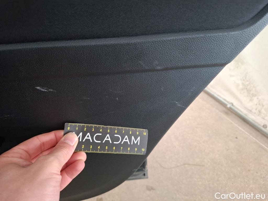  Volkswagen  Tiguan VOLKSWAGEN  Allspace / 2021 / 5P / SUV 1.5 TSI 150 DSG7 LIFE BUSINESS #49