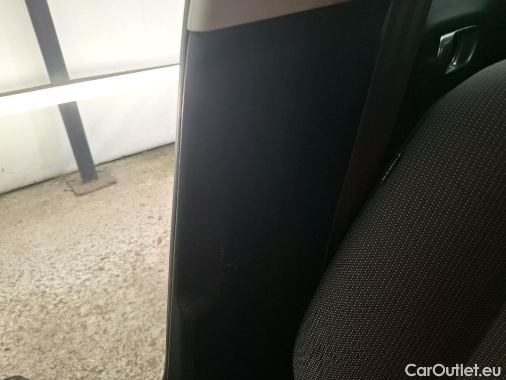  Citroen  C3  Société Feel 1.5 BlueHDI 100CV BVM5 E6dT #3