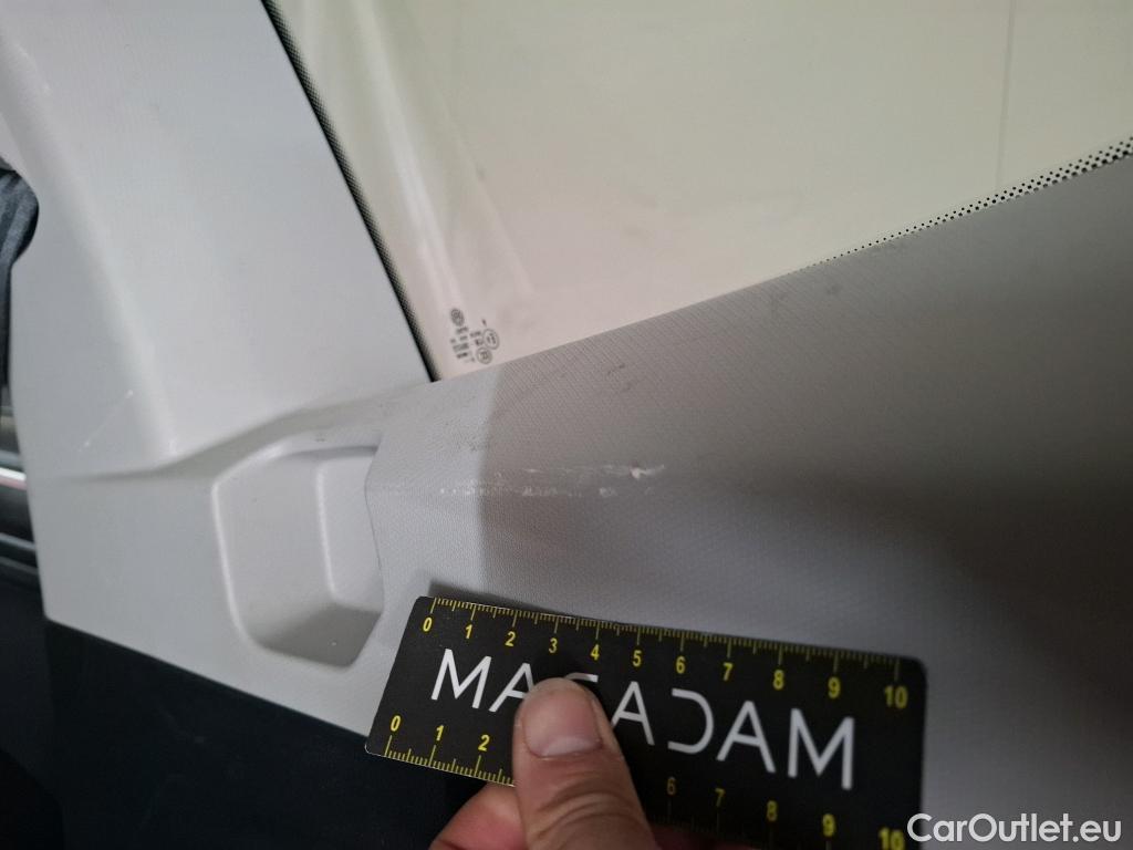  Volkswagen  Tiguan VOLKSWAGEN  Allspace / 2021 / 5P / SUV 1.5 TSI 150 DSG7 LIFE BUSINESS #33