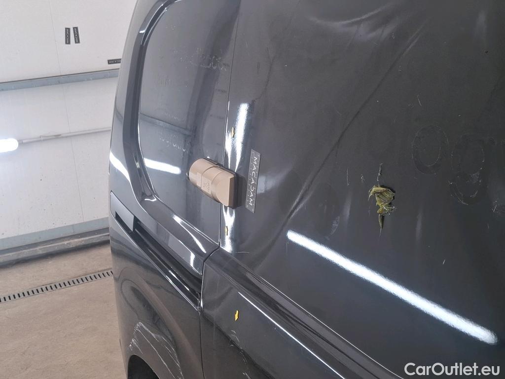  Citroen  Berlingo  Fourgon Club M 1000 1.5 BlueHDi 130CV BVA8 E6dT #4