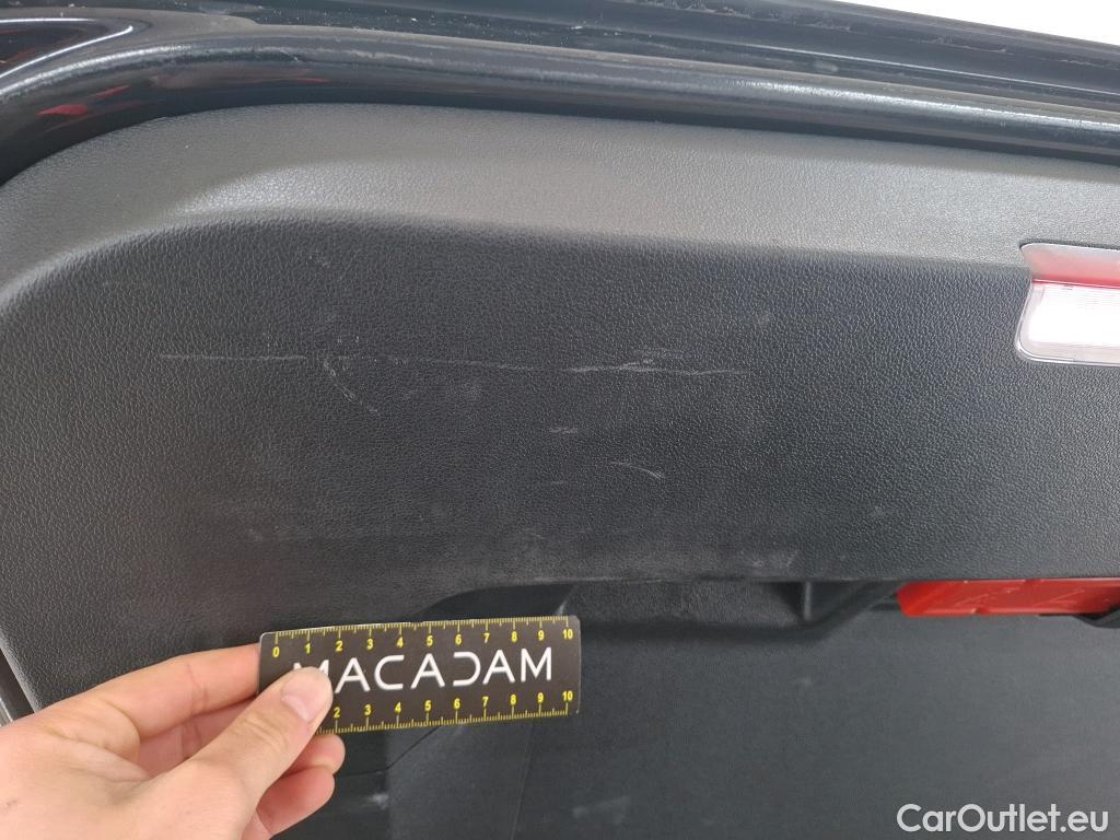  Volkswagen  Tiguan VOLKSWAGEN  Allspace / 2021 / 5P / SUV 1.5 TSI 150 DSG7 LIFE BUSINESS #24