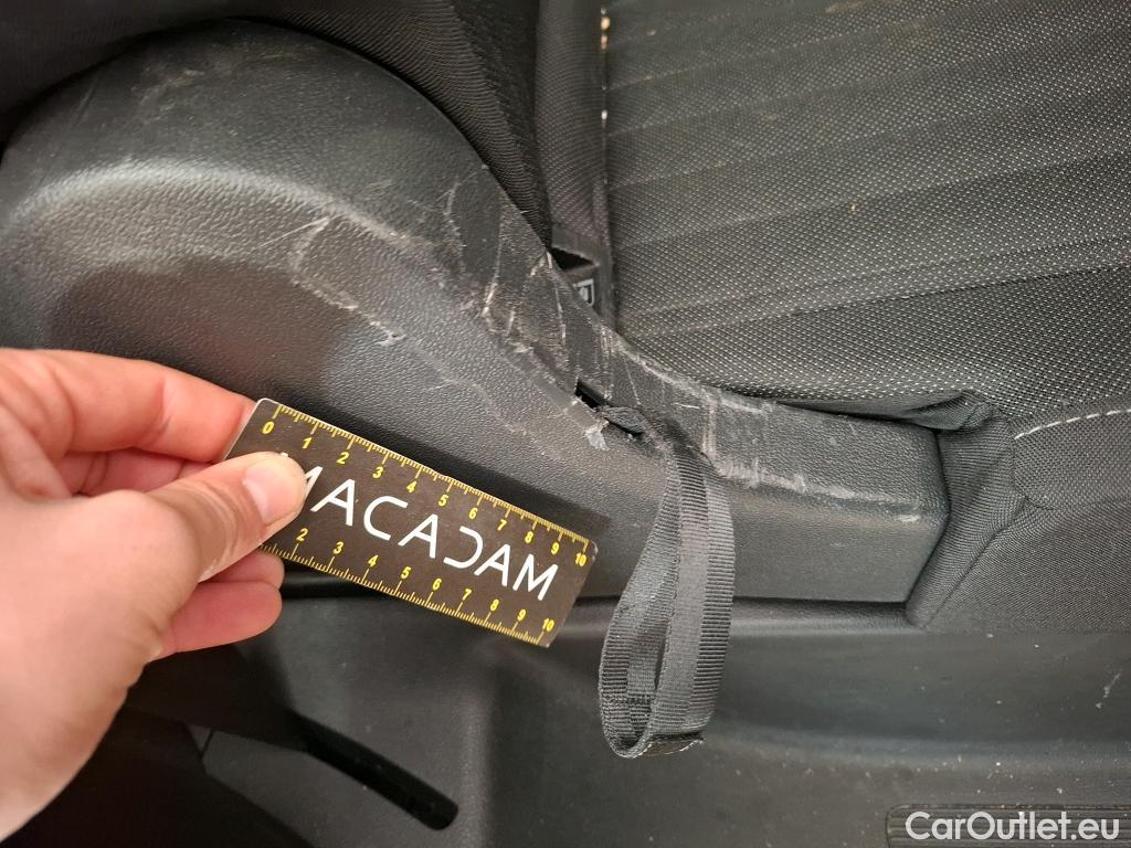  Volkswagen  Tiguan VOLKSWAGEN  Allspace / 2021 / 5P / SUV 1.5 TSI 150 DSG7 LIFE BUSINESS #46