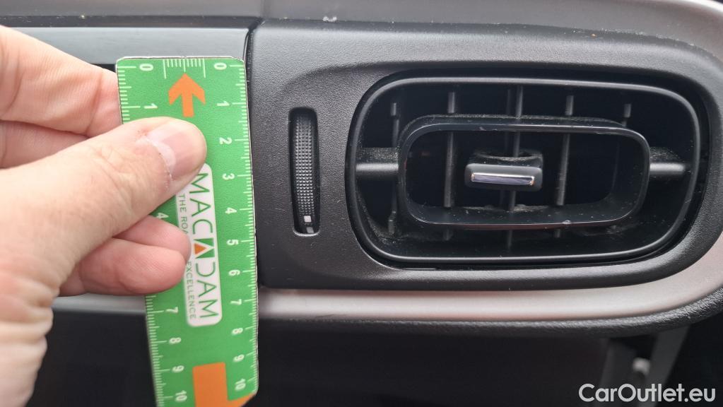  Citroen  C3  Société Feel 1.5 BlueHDI 100CV BVM5 E6dT #19