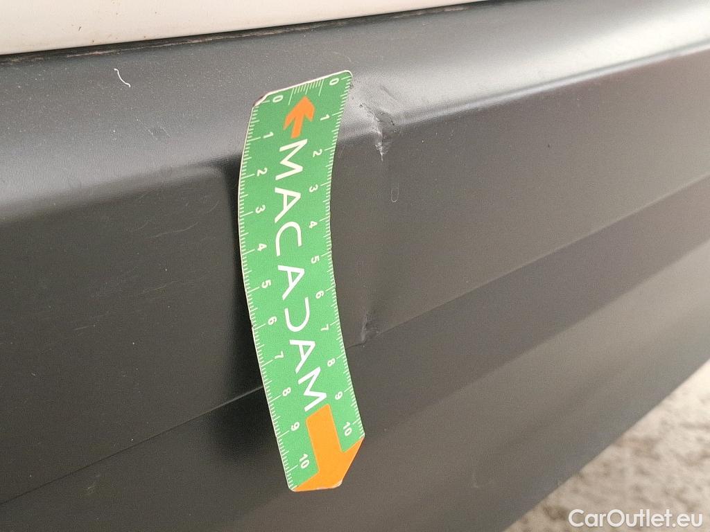  Citroen  C3  Société Feel 1.5 BlueHDI 100CV BVM6 E6dT #3