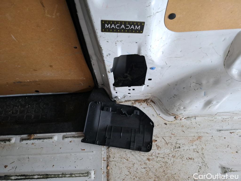  Peugeot  Expert  Fourgon Premium L3 2.0 HDi 120CV BVM6 E6 #48